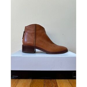 Dolce Vita Tucker Boot Size 8